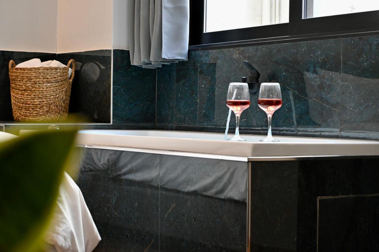 Zoe'S Suite Athen'S Center Buitenkant foto