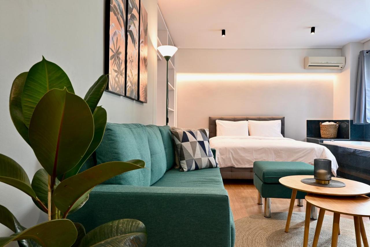 Zoe'S Suite Athen'S Center Buitenkant foto